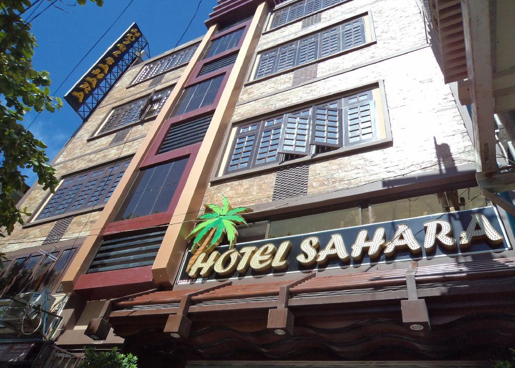 Hotel Sahara Мандалей Екстериор снимка
